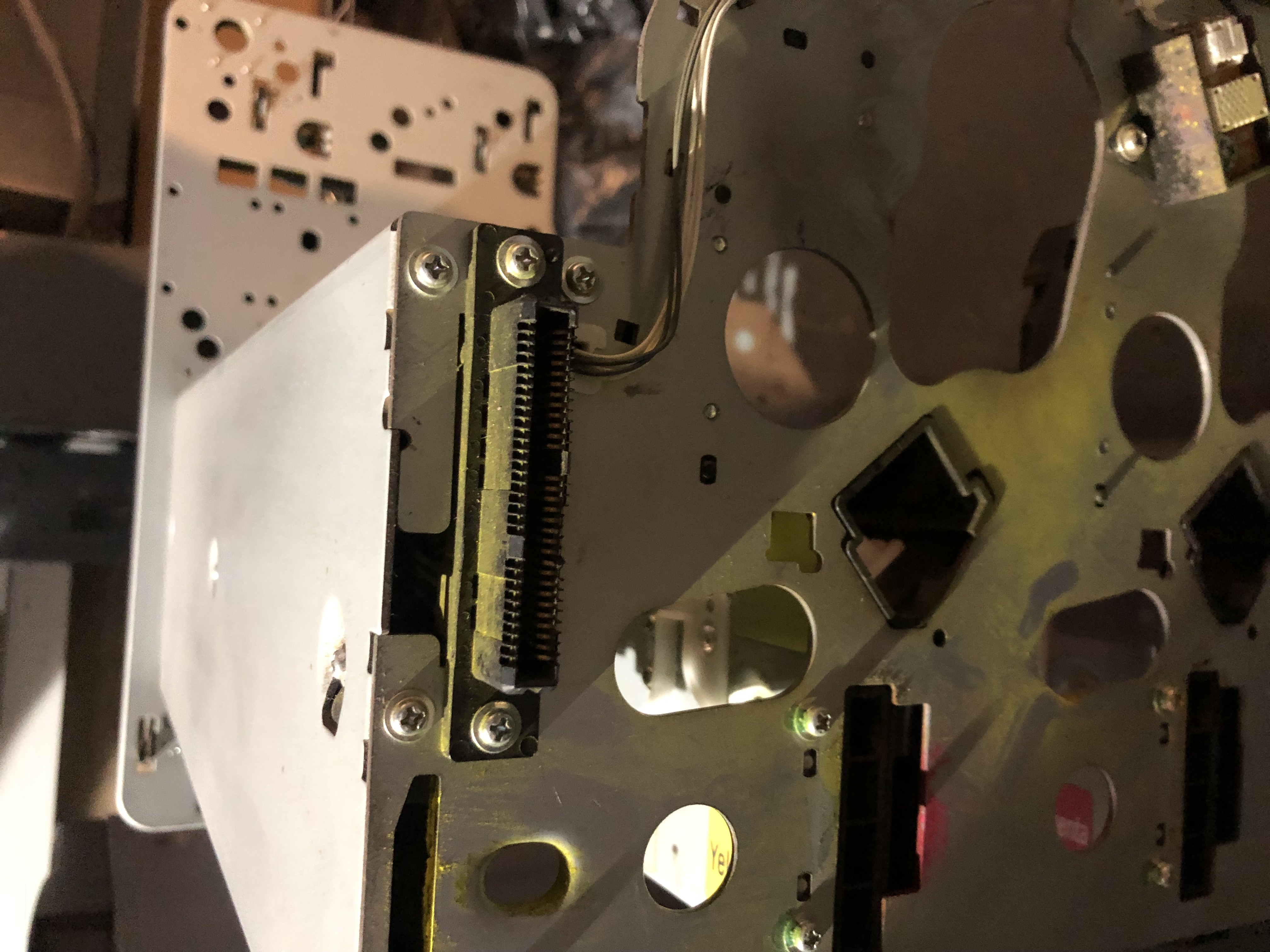 Connector Connector